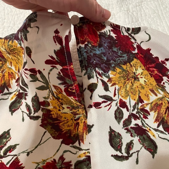 Shirt - Picture 2 of 3